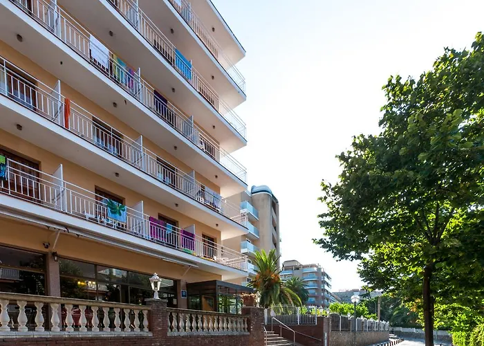 The Bb Boutique Colom Hotel 3*